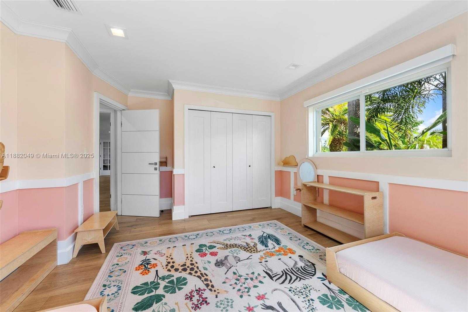 Small Image of 21000 NORTH EAST 18TH CT, Miami Number 41