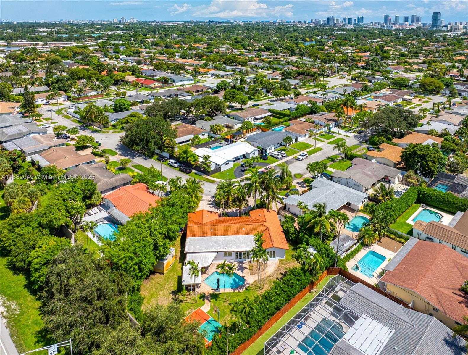 Small Image of 21000 NORTH EAST 18TH CT, Miami Number 46
