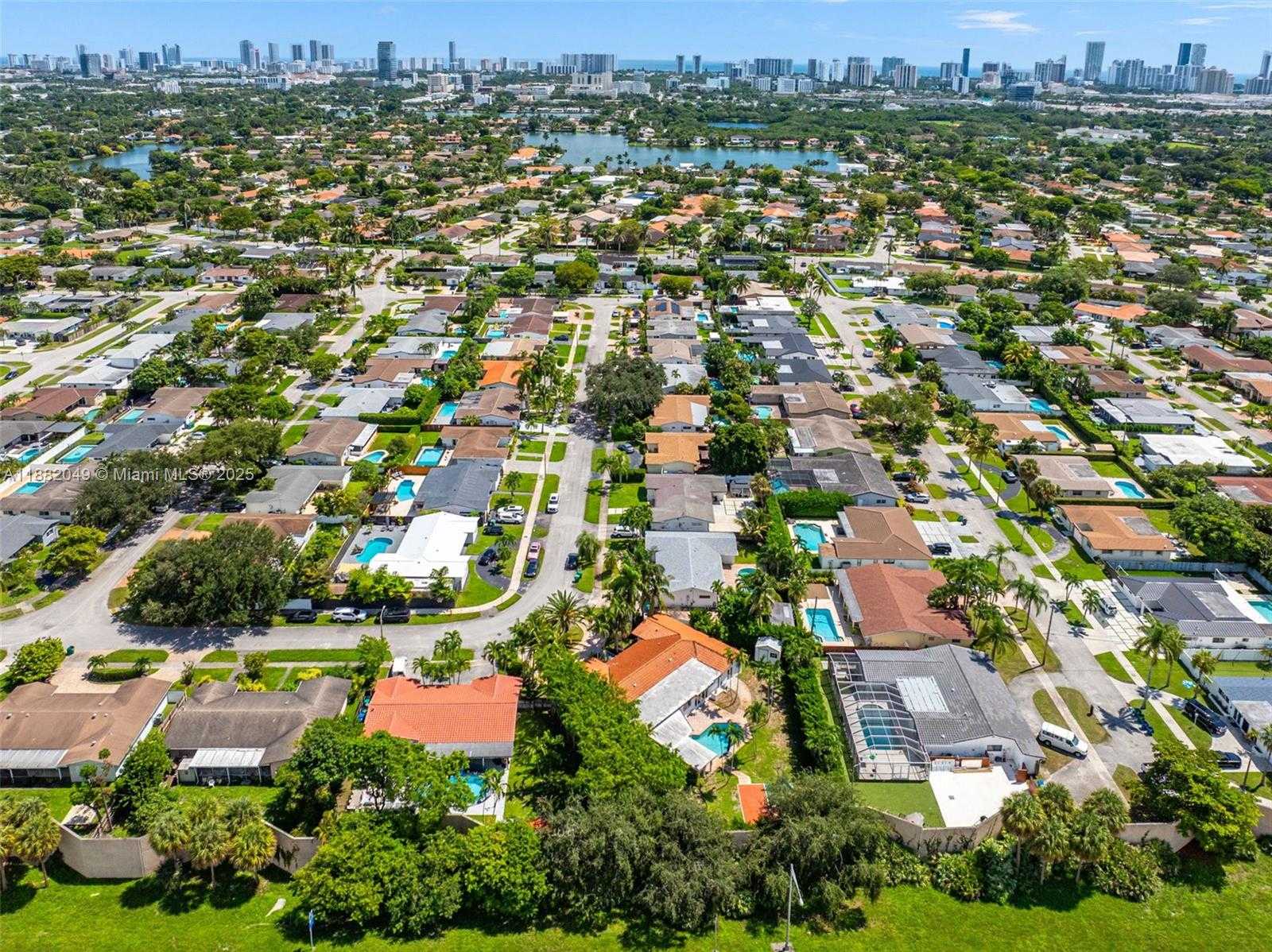 Small Image of 21000 NORTH EAST 18TH CT, Miami Number 48