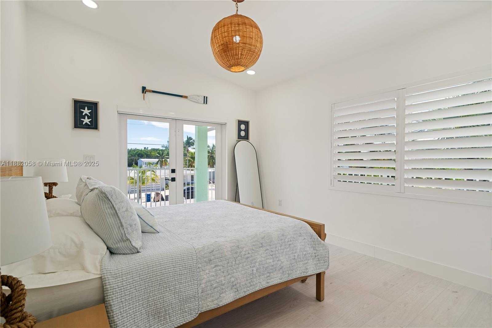 Small Image of 889 ELLEN DR, Key Largo Number 19