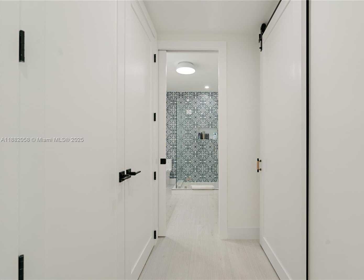 Small Image of 889 ELLEN DR, Key Largo Number 22