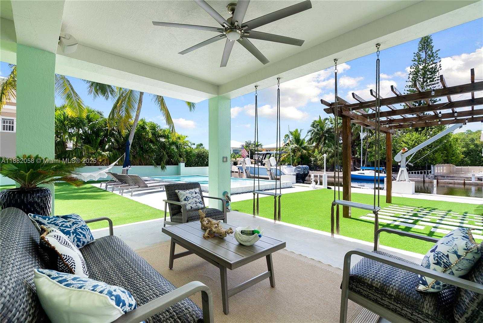 Small Image of 889 ELLEN DR, Key Largo Number 24