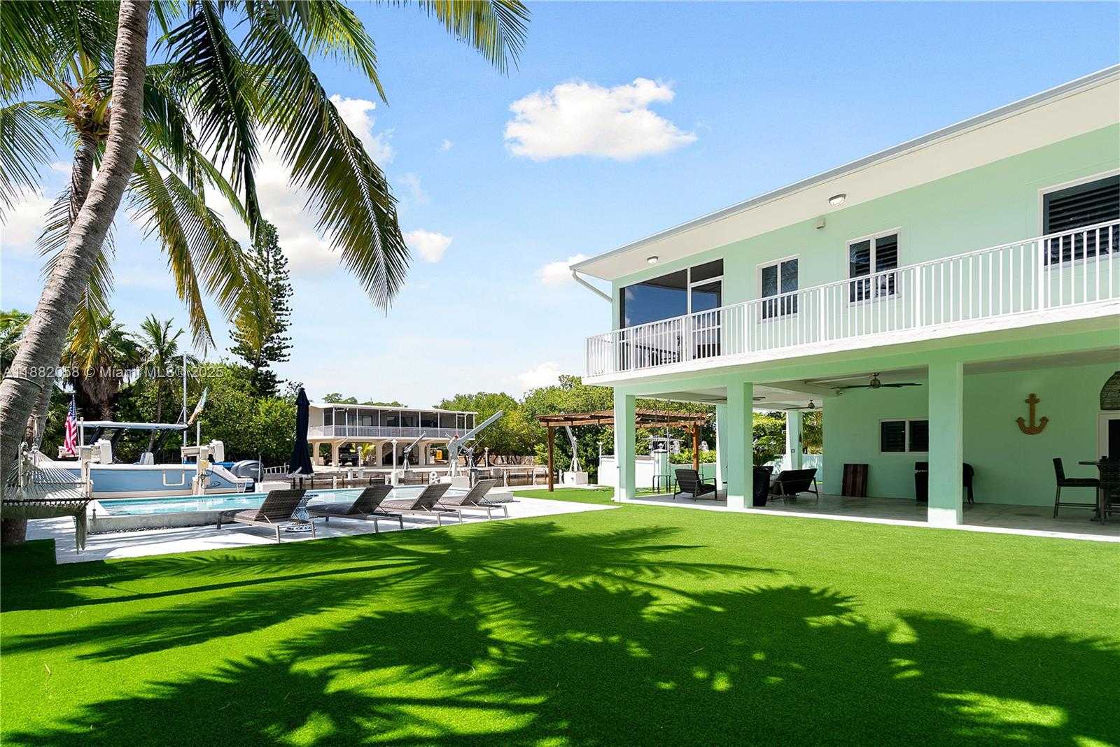 Small Image of 889 ELLEN DR, Key Largo Number 41