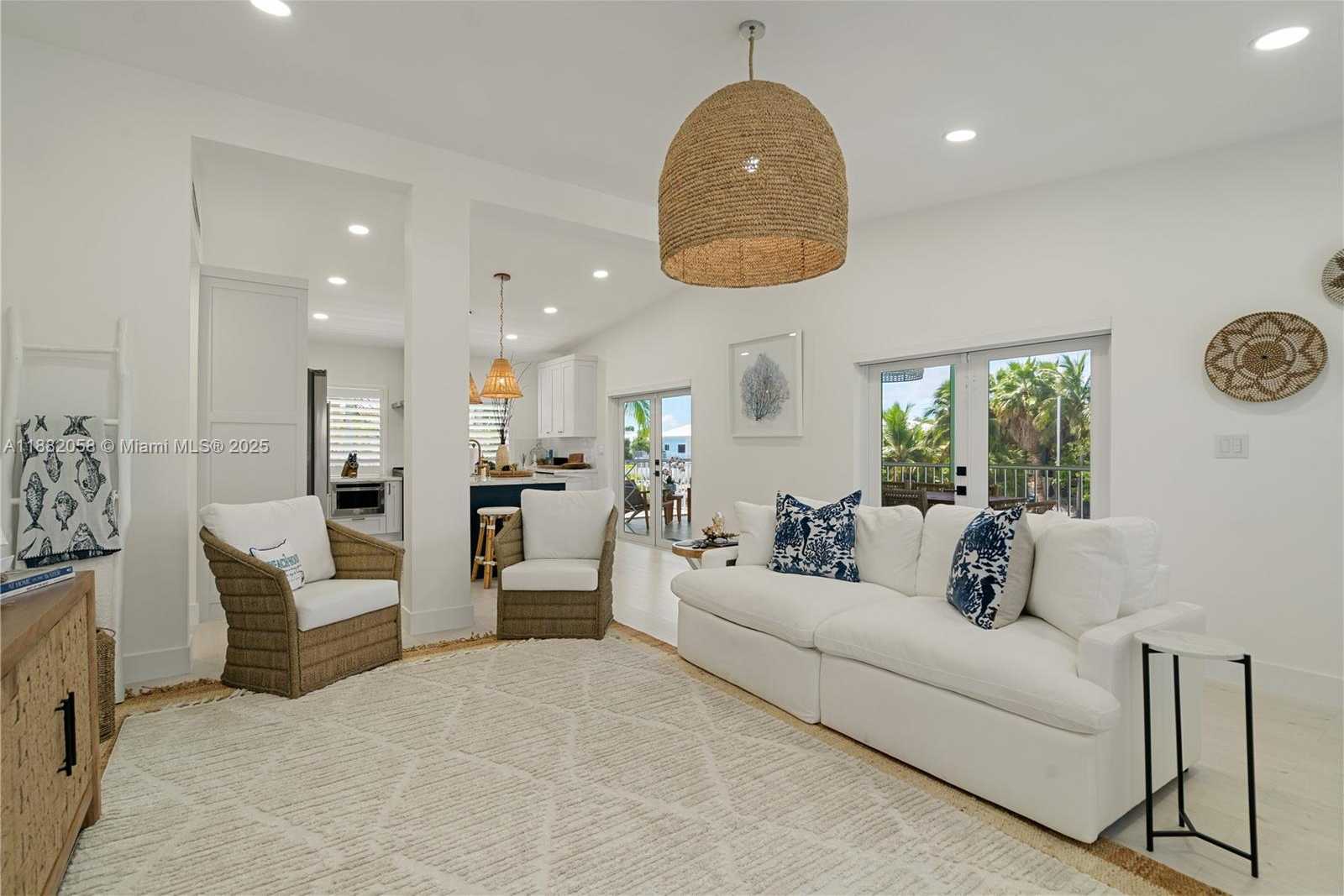 Small Image of 889 ELLEN DR, Key Largo Number 8