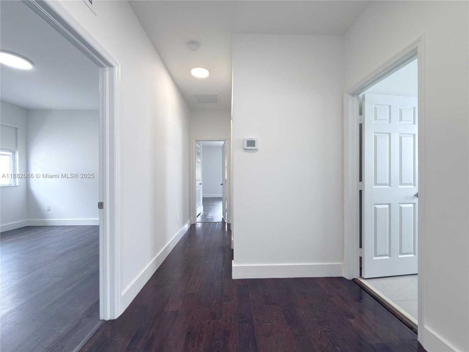 Small Image of 10423 NORTH WEST 70TH LN, Doral Number 55