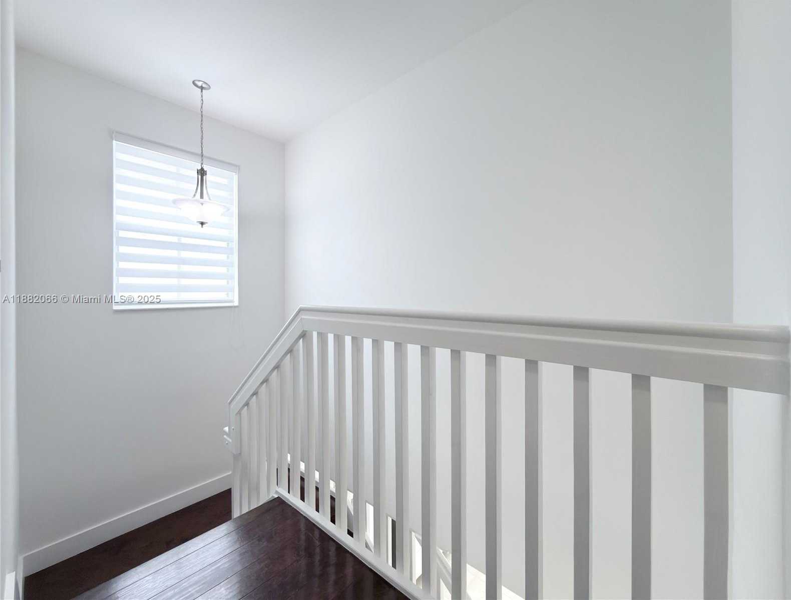 Small Image of 10423 NORTH WEST 70TH LN, Doral Number 56