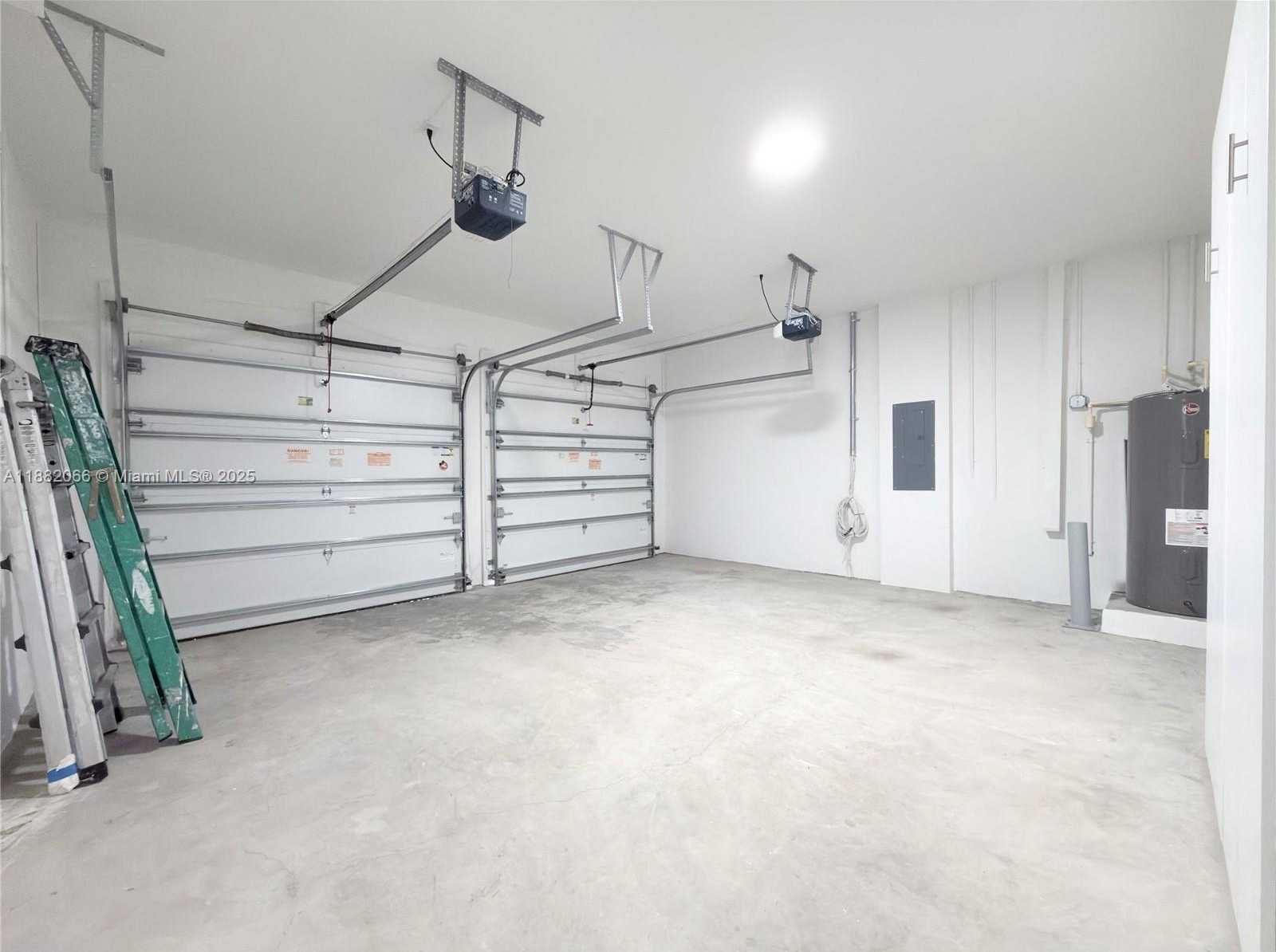 Small Image of 10423 NORTH WEST 70TH LN, Doral Number 57