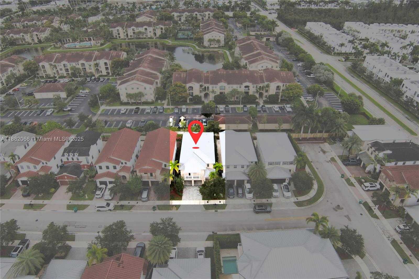 Small Image of 10423 NORTH WEST 70TH LN, Doral Number 60