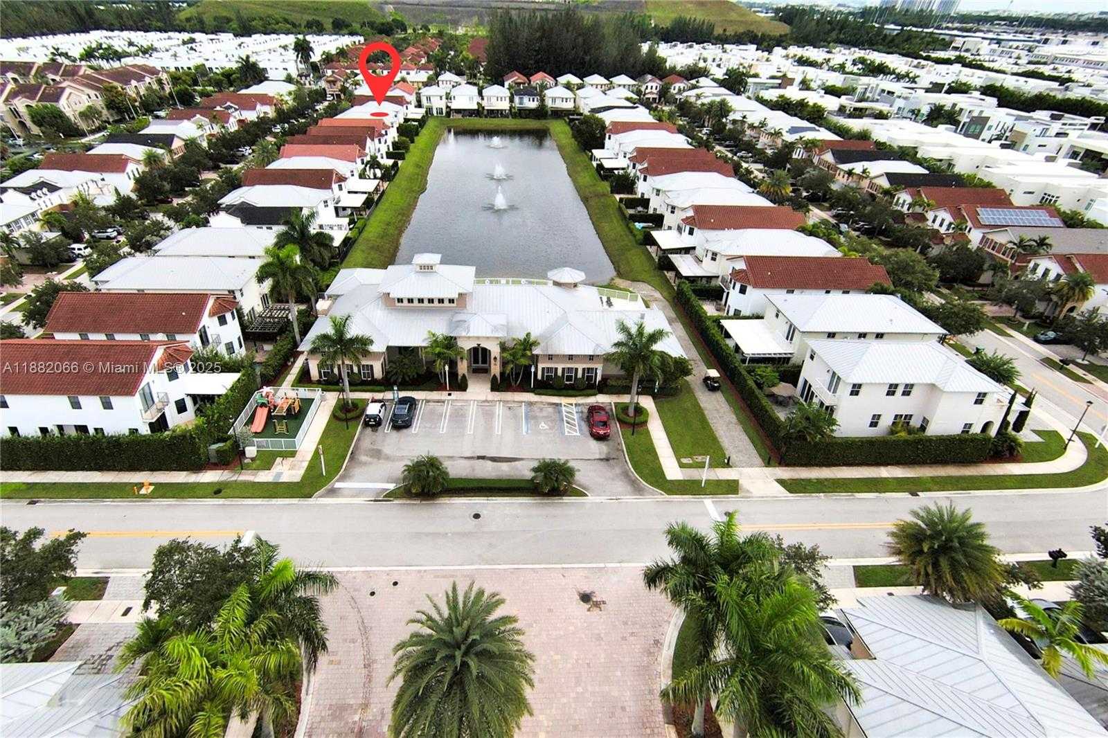 Small Image of 10423 NORTH WEST 70TH LN, Doral Number 62