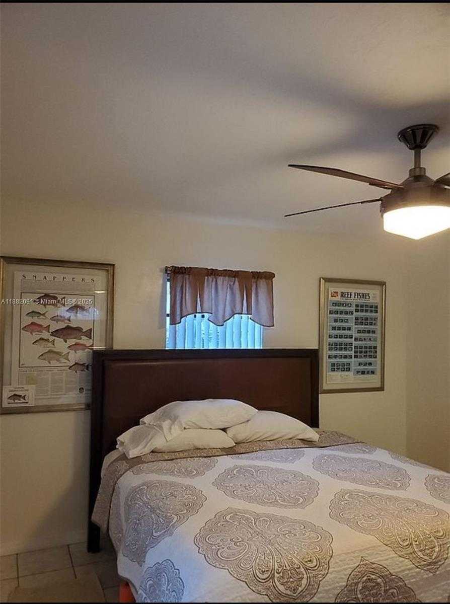 Small Image of 9817 SOUTH WEST 194TH ST, Cutler Bay Number 20