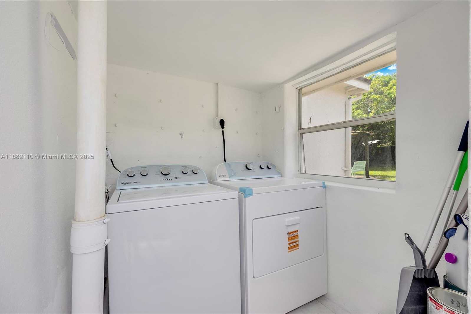 Small Image of 1529 NORTH WEST 2ND AVE, Fort Lauderdale Number 17