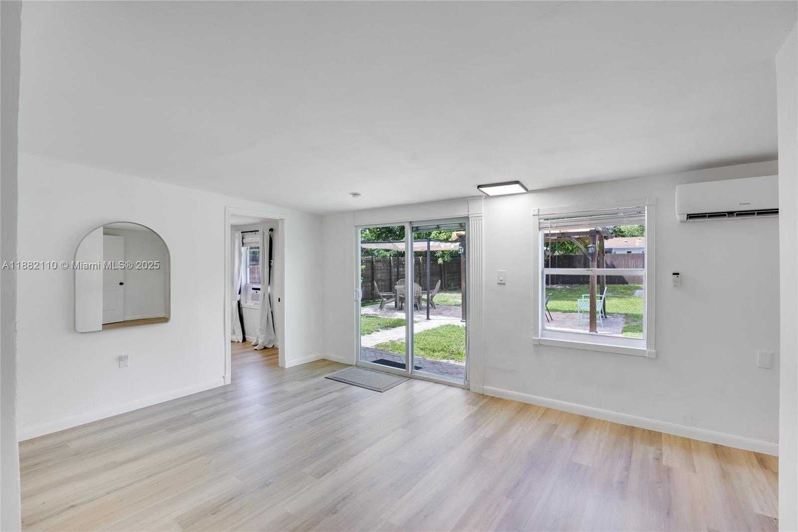 Small Image of 1529 NORTH WEST 2ND AVE, Fort Lauderdale Number 5