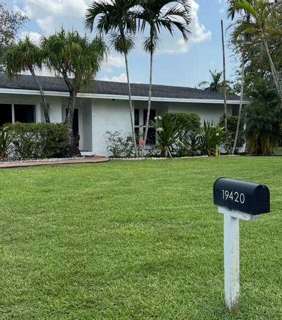 Small Image of 19420 SOUTH WEST 307TH ST, Homestead Number 2