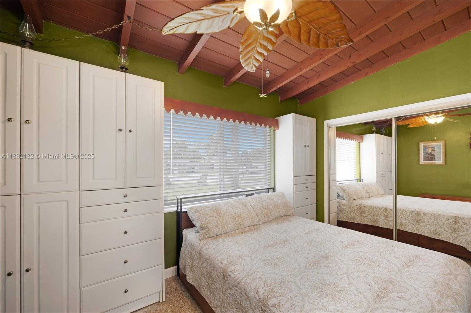 Small Image of 2248 SOUTH WEST 34TH WAY, Fort Lauderdale Number 19