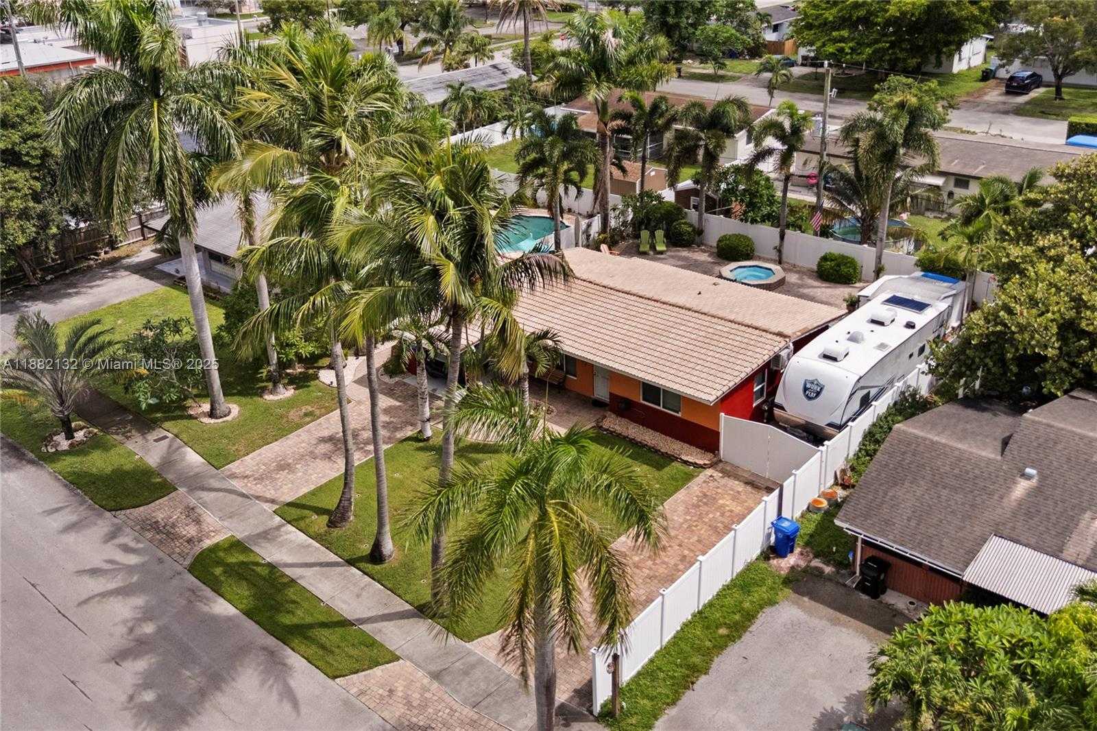 Small Image of 2248 SOUTH WEST 34TH WAY, Fort Lauderdale Number 37