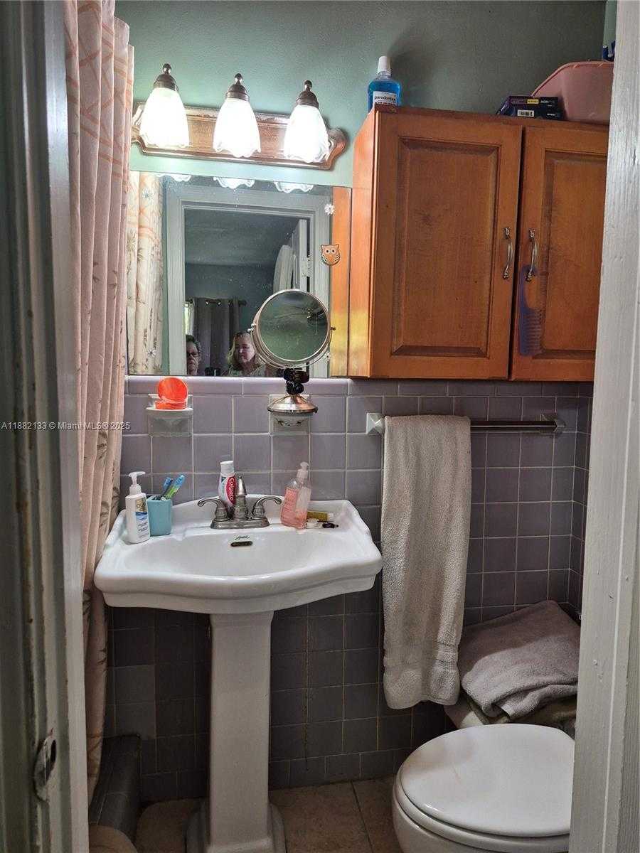 Small Image of 16721 SOUTH WEST 298TH TER, Homestead Number 14