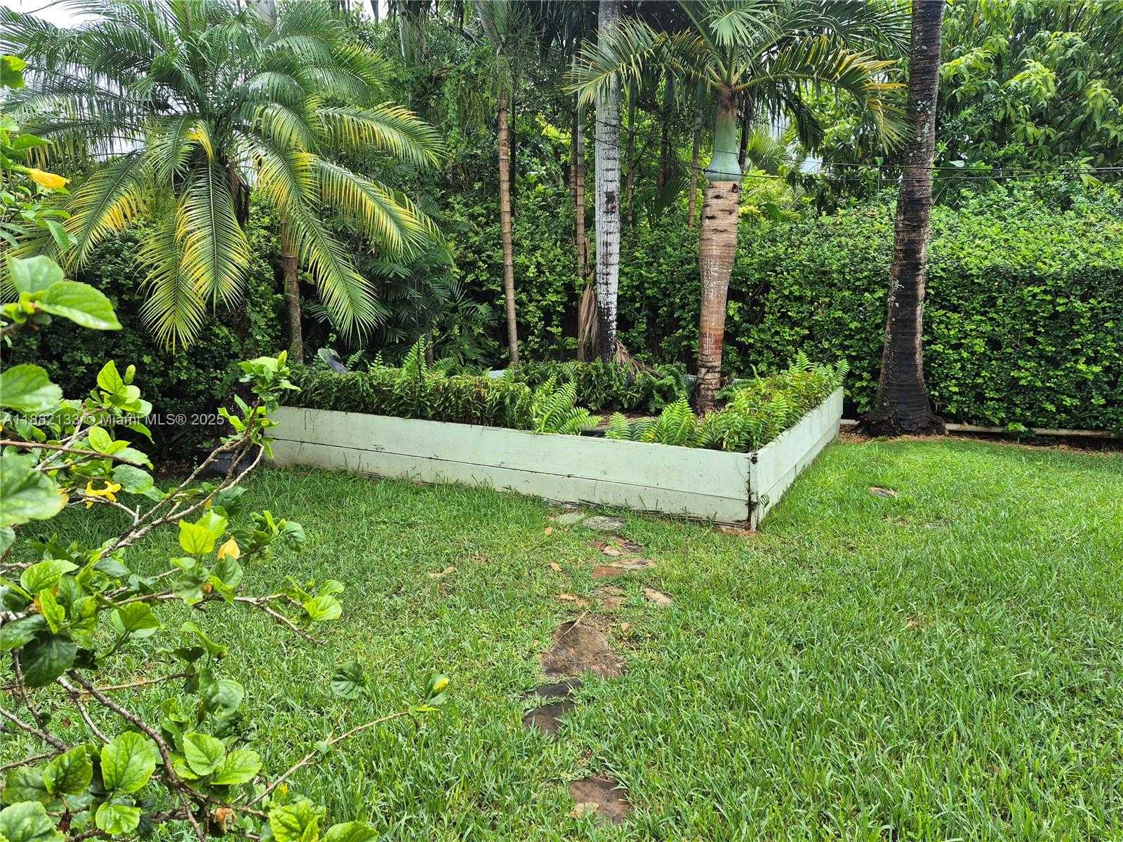 Small Image of 16721 SOUTH WEST 298TH TER, Homestead Number 19