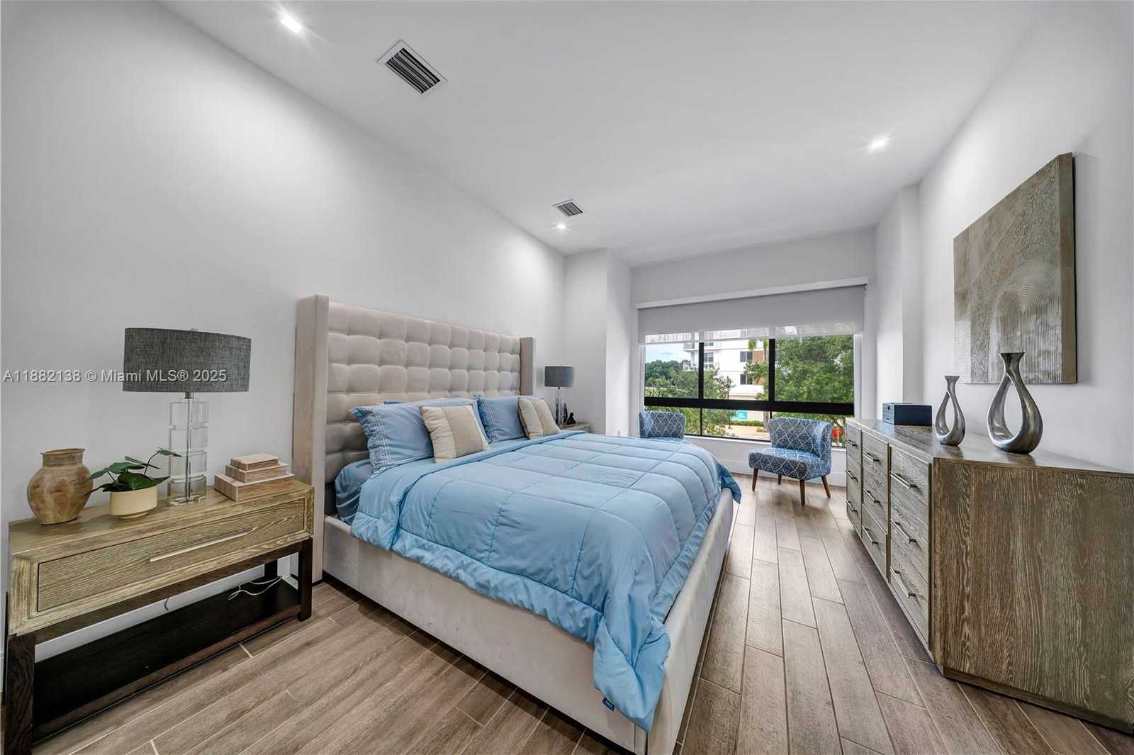 Small Image of 4757 NORTH WEST 85TH AVE, Doral Number 26