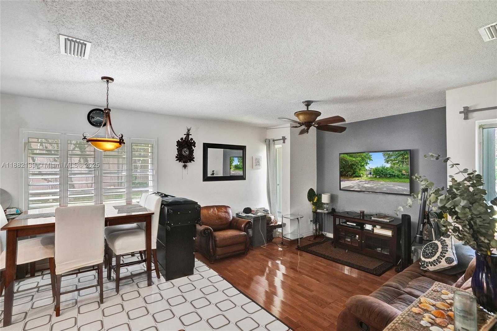 Small Image of 5785 SOUTH WEST 82ND AVE, Miami Number 30