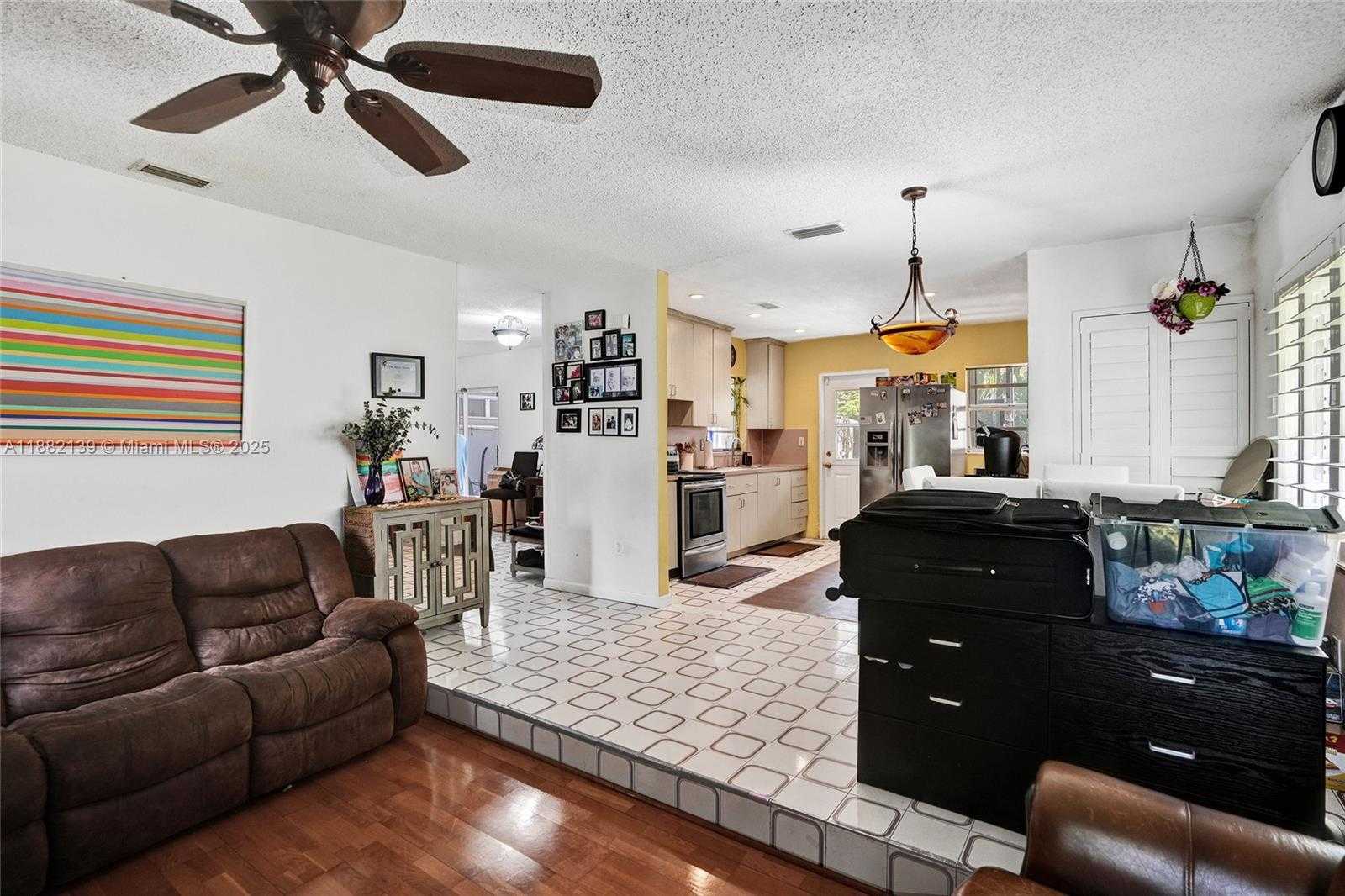 Small Image of 5785 SOUTH WEST 82ND AVE, Miami Number 32