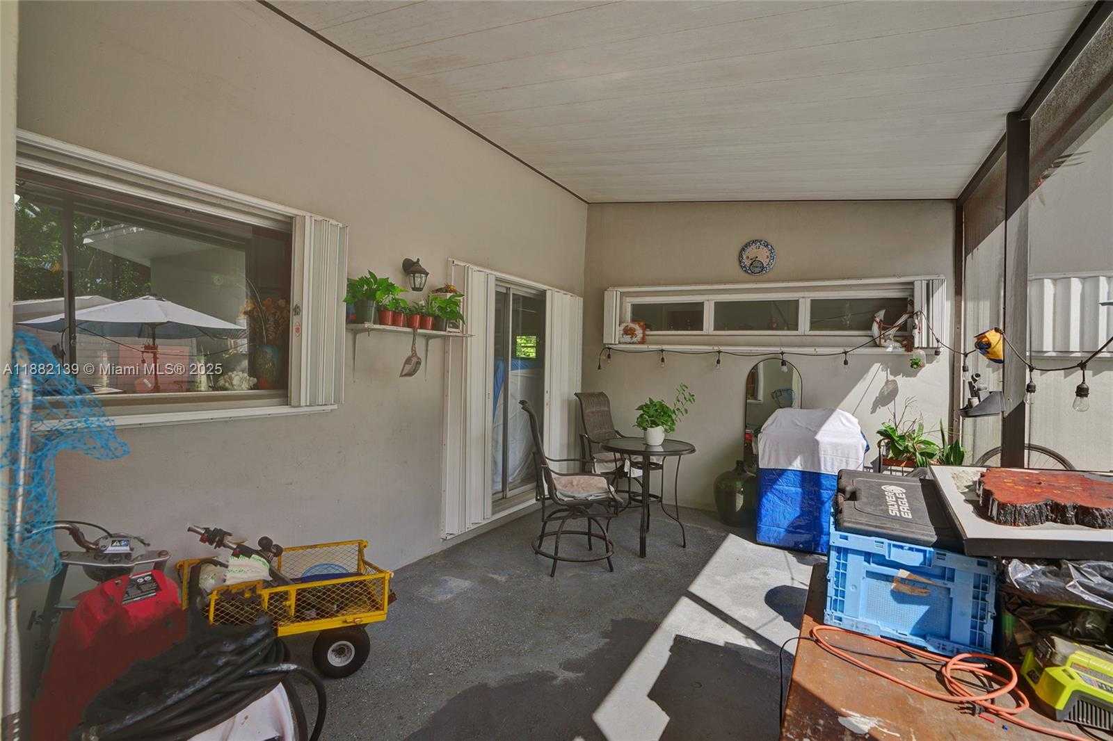 Small Image of 5785 SOUTH WEST 82ND AVE, Miami Number 39