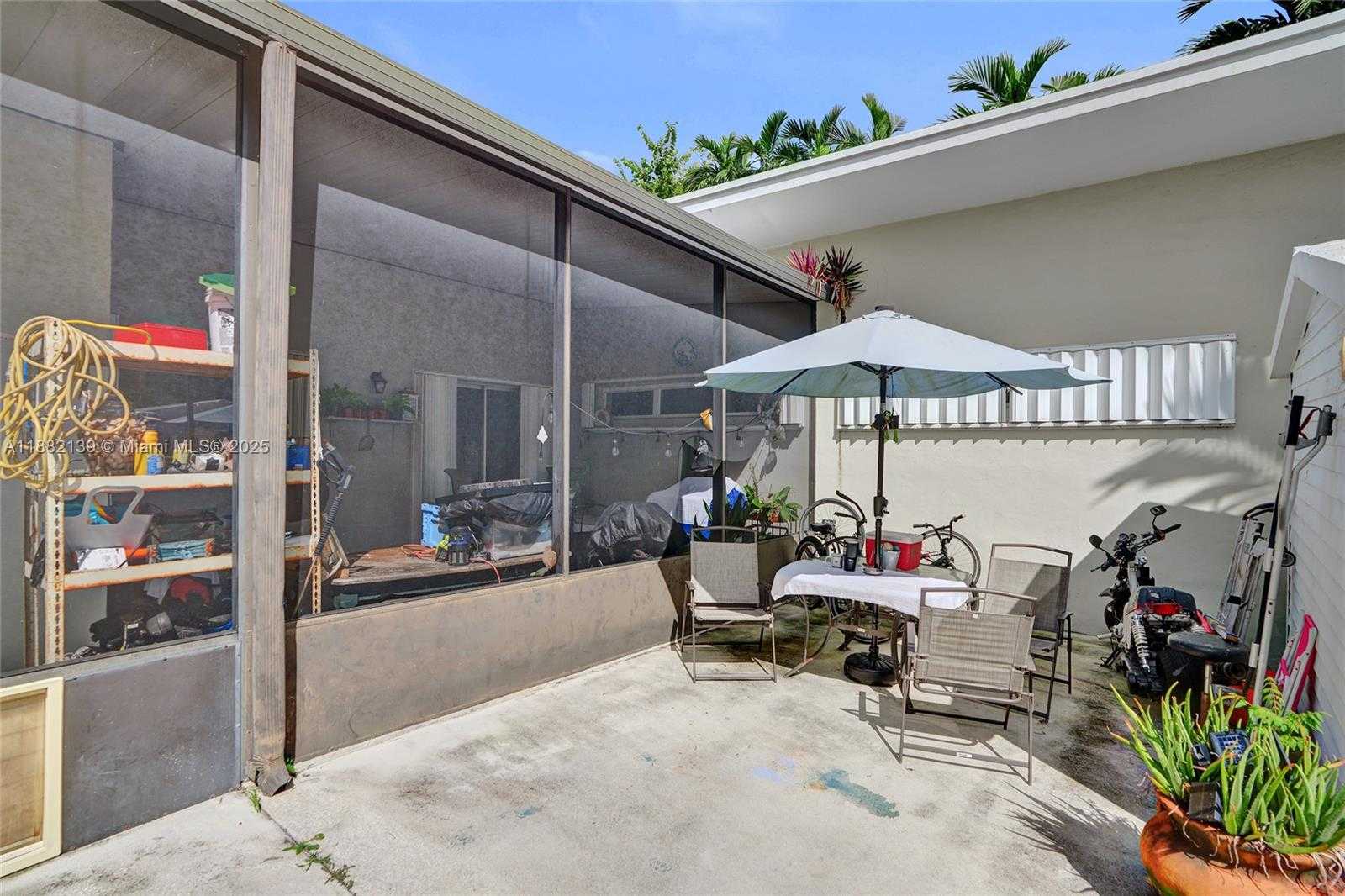 Small Image of 5785 SOUTH WEST 82ND AVE, Miami Number 44