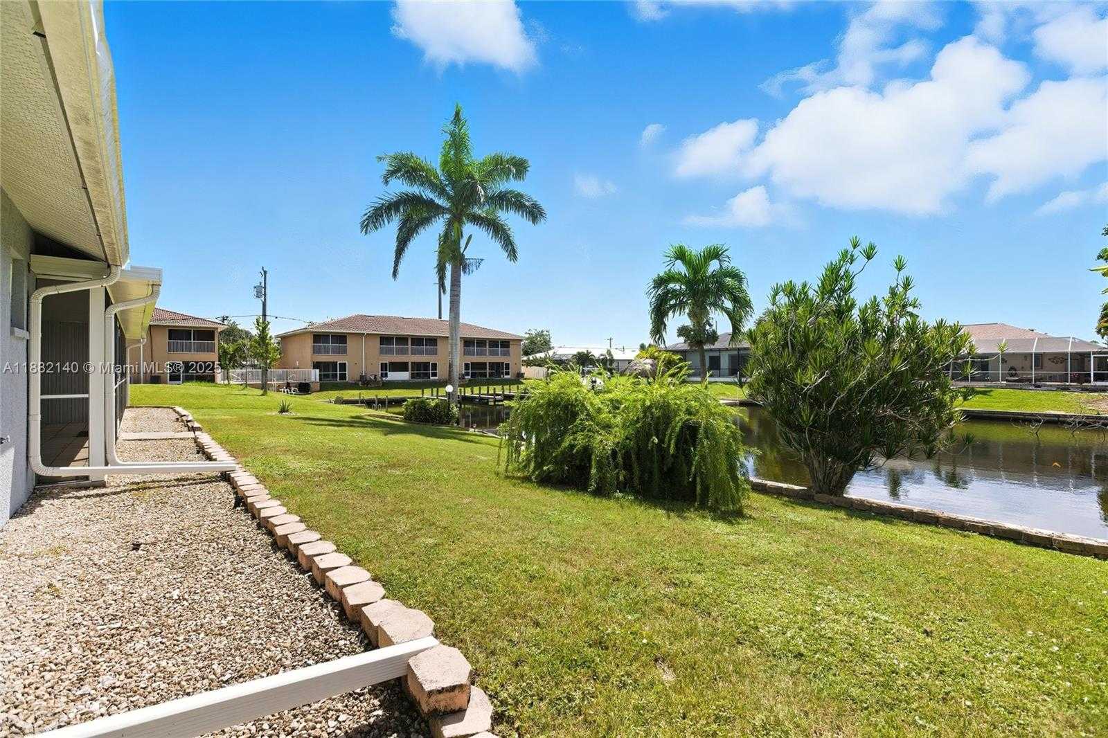 Small Image of 112 SOUTH WEST 34TH ST, Cape Coral Number 36
