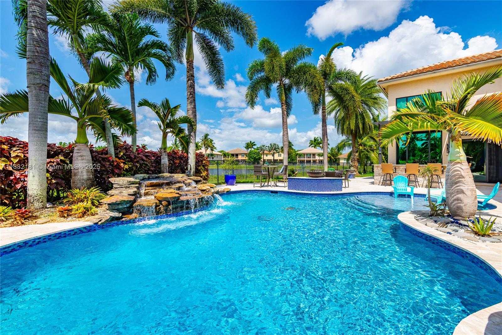 Small Image of 8747 CARAWAY LAKE CT, Boynton Beach Number 11