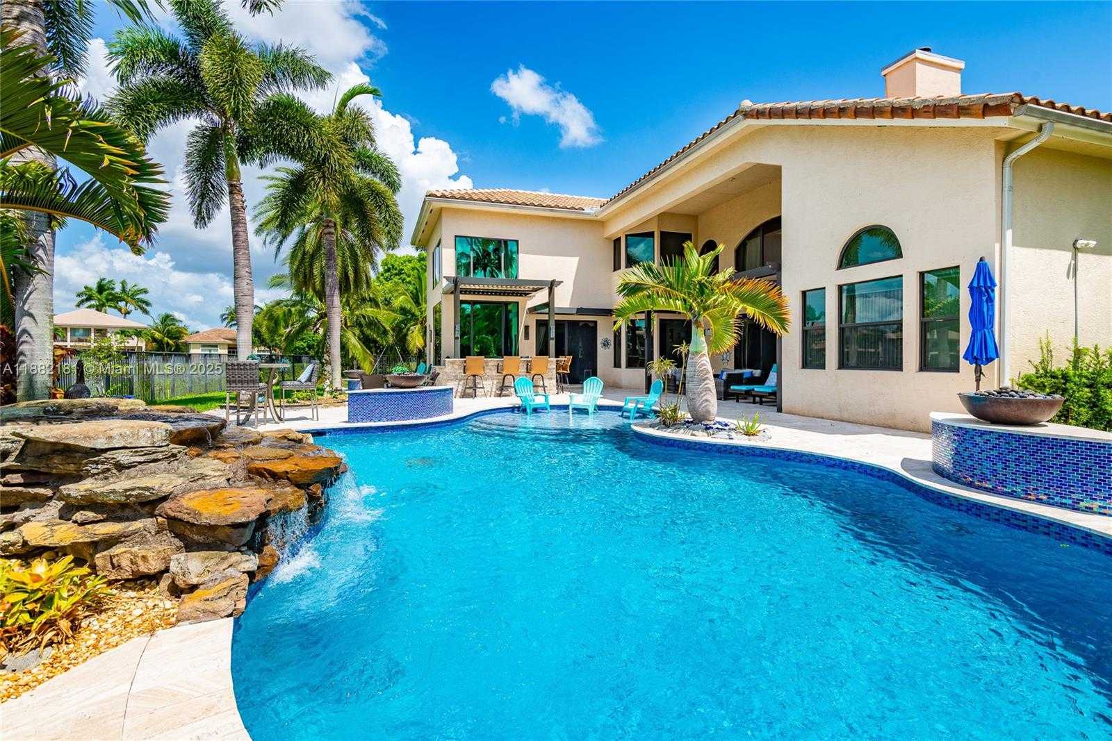 Small Image of 8747 CARAWAY LAKE CT, Boynton Beach Number 12