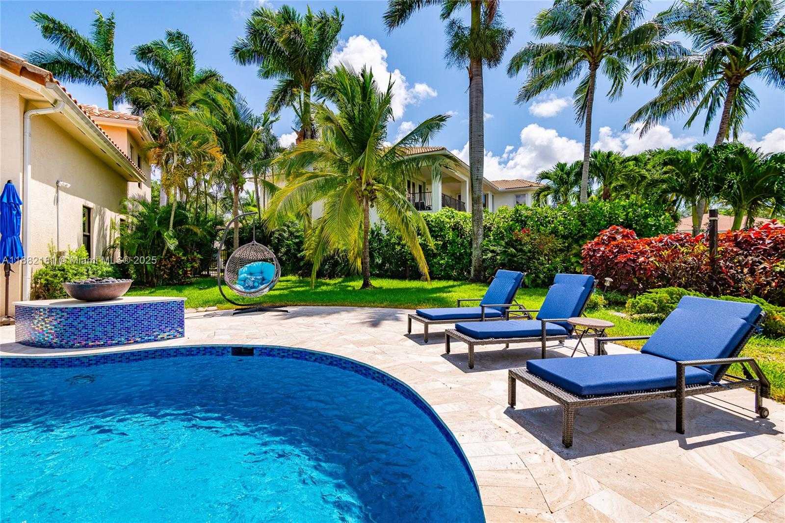 Small Image of 8747 CARAWAY LAKE CT, Boynton Beach Number 13
