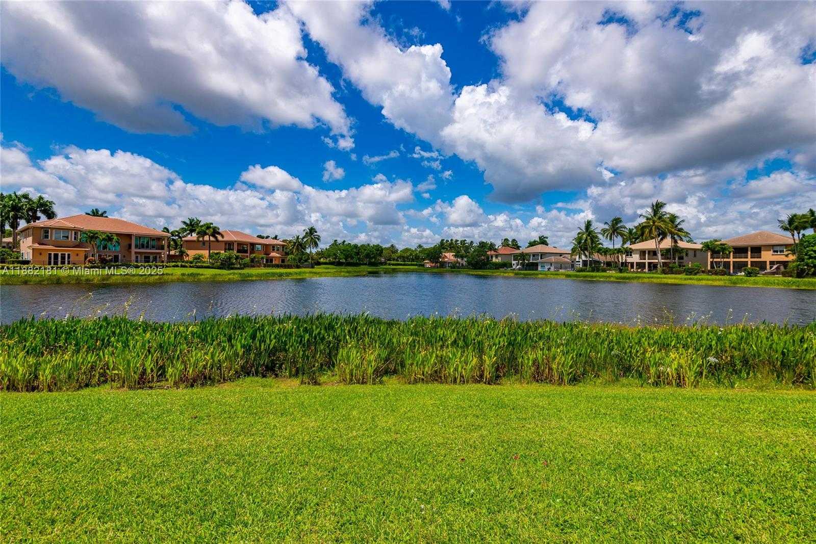 Small Image of 8747 CARAWAY LAKE CT, Boynton Beach Number 18