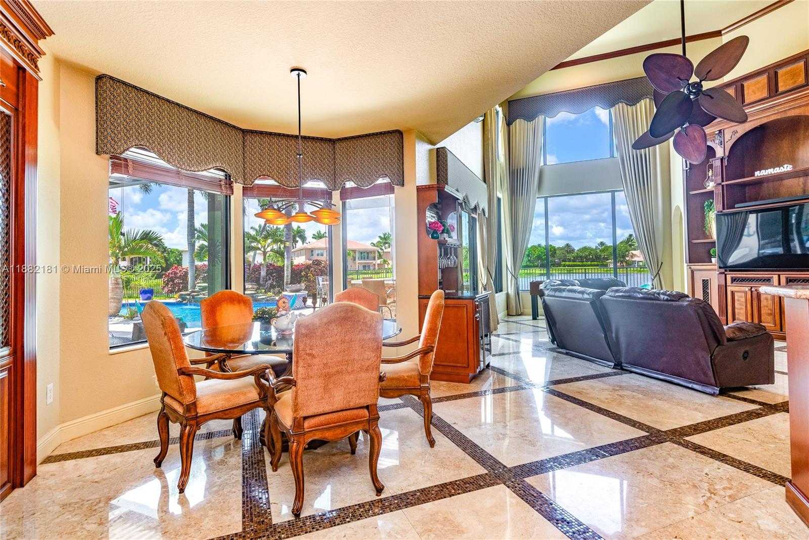 Small Image of 8747 CARAWAY LAKE CT, Boynton Beach Number 23