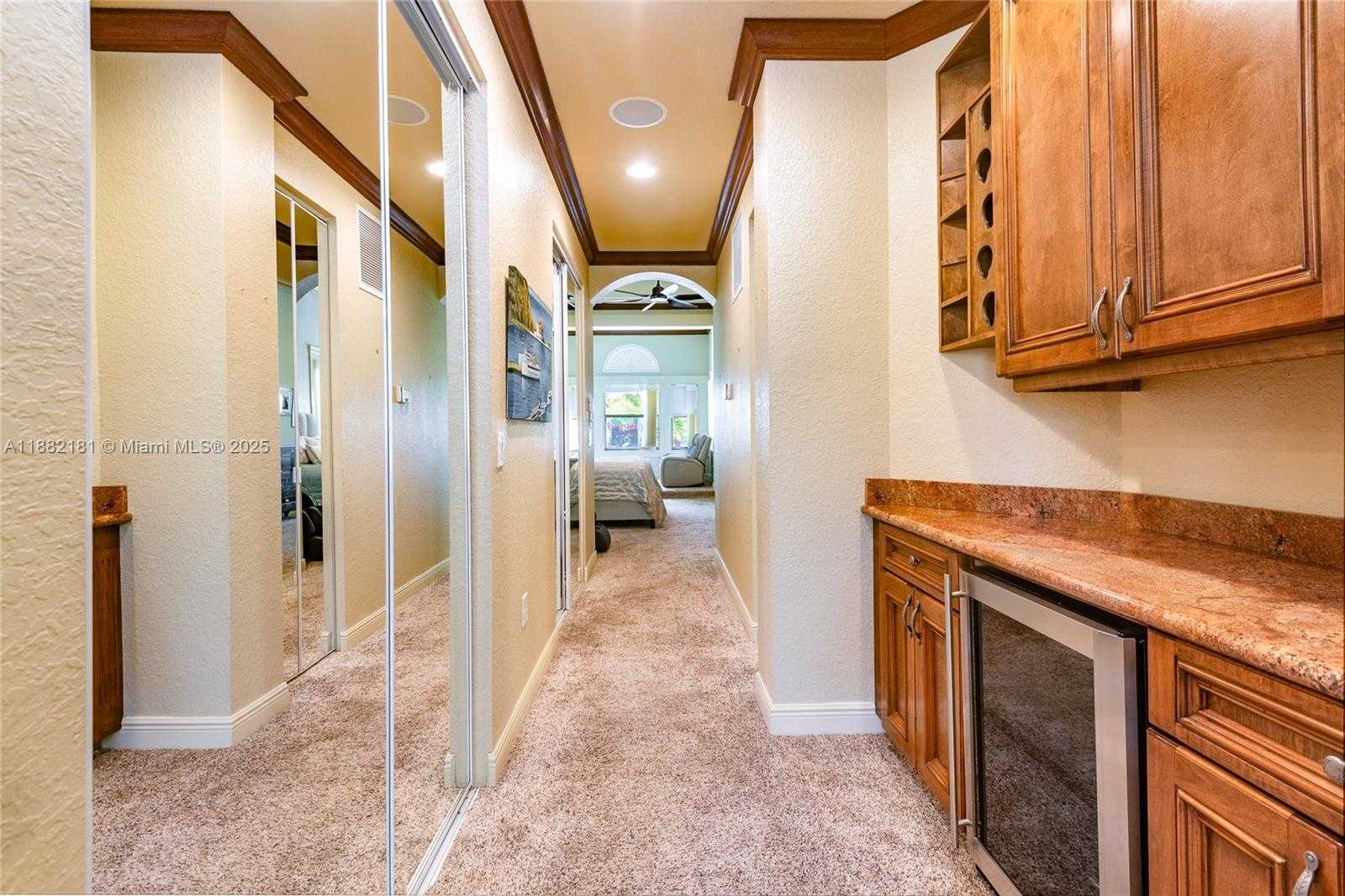 Small Image of 8747 CARAWAY LAKE CT, Boynton Beach Number 47