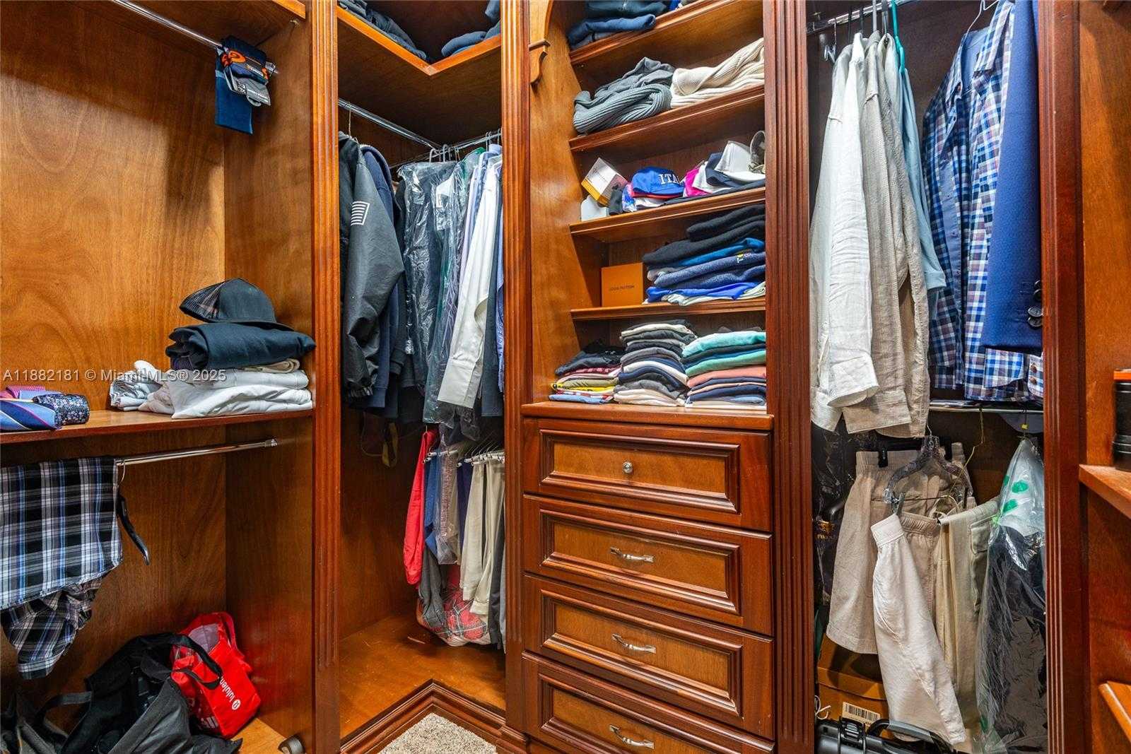 Small Image of 8747 CARAWAY LAKE CT, Boynton Beach Number 53