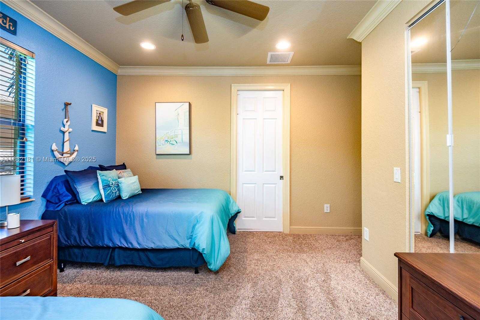 Small Image of 8747 CARAWAY LAKE CT, Boynton Beach Number 59