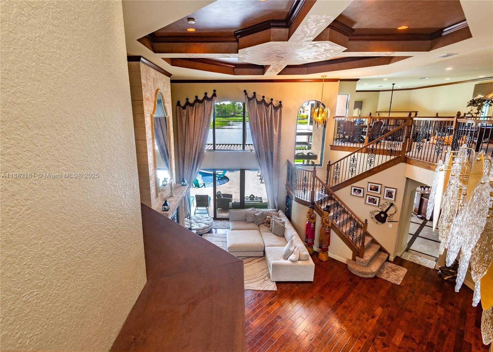 Small Image of 8747 CARAWAY LAKE CT, Boynton Beach Number 74