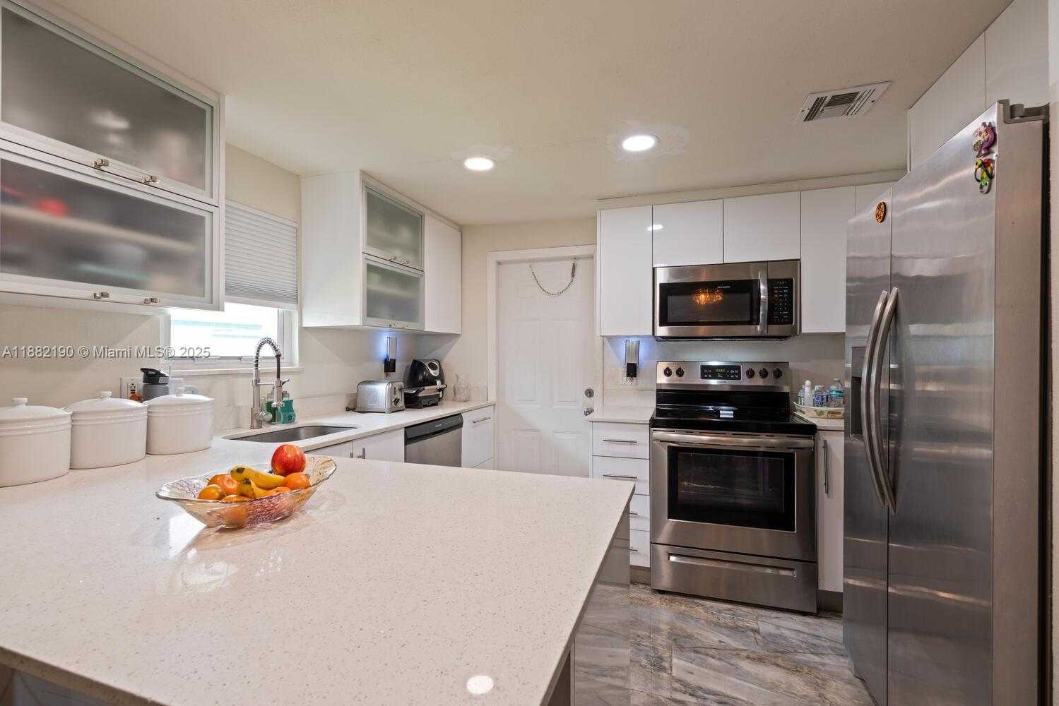Small Image of 1711 NORTH WEST 7TH PL, Fort Lauderdale Number 6