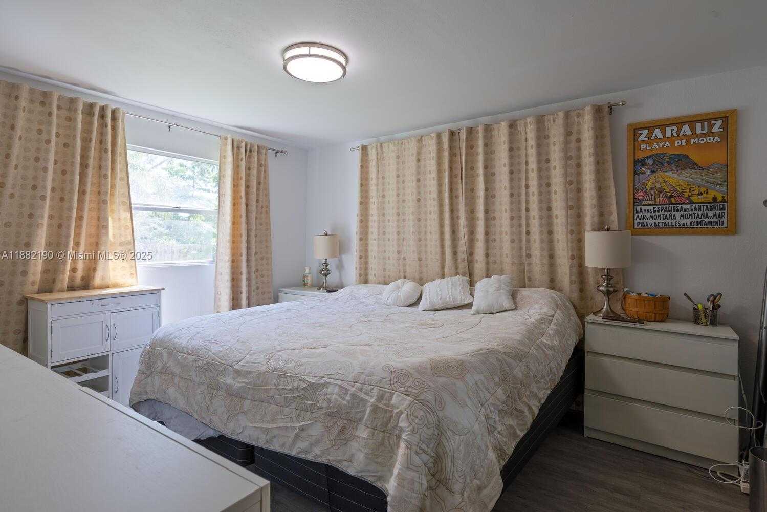 Small Image of 1711 NORTH WEST 7TH PL, Fort Lauderdale Number 7