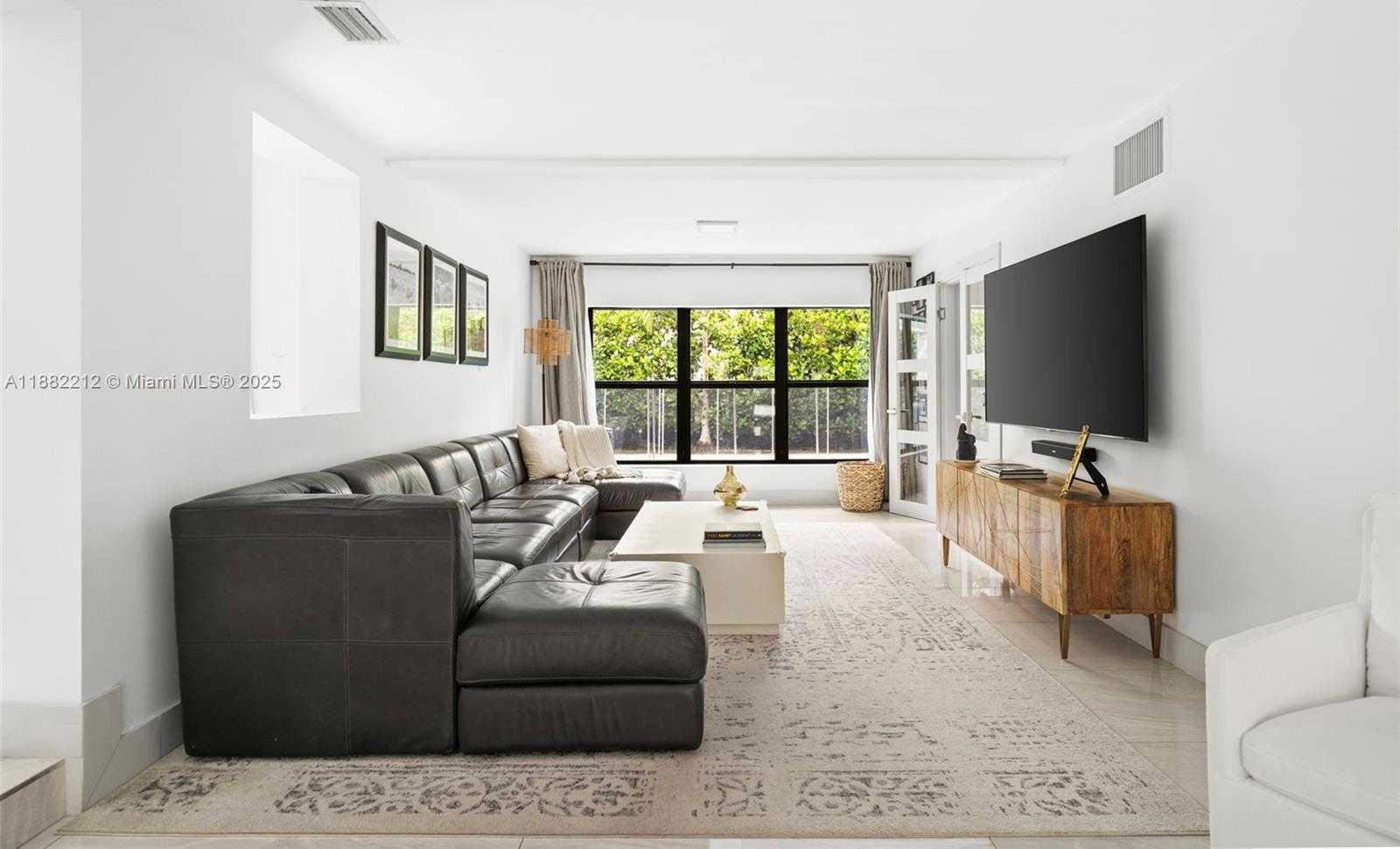 Small Image of 541 NORTH EAST 58TH ST, Miami Number 4