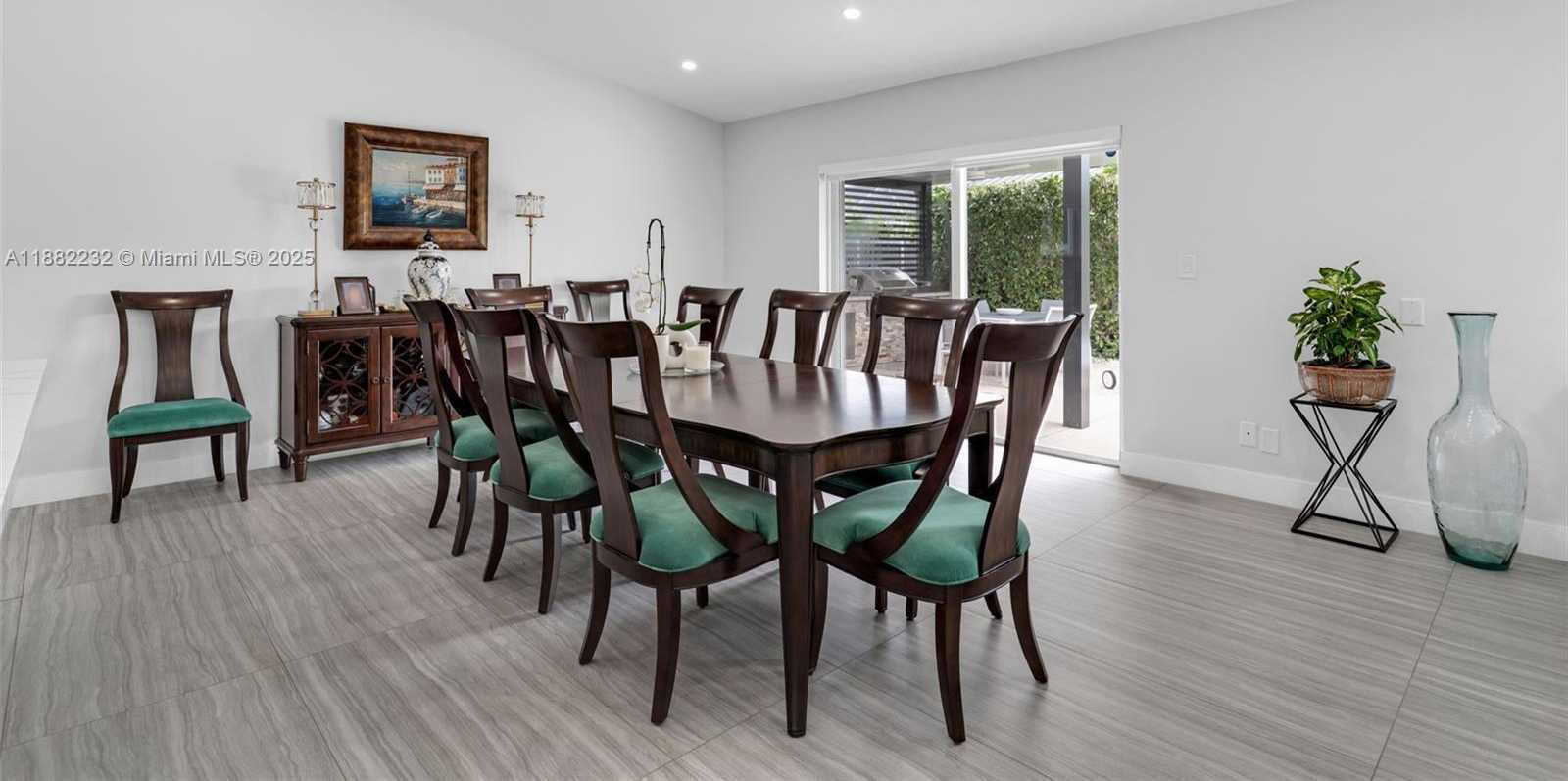 Small Image of 13925 SOUTH WEST 107TH TER, Miami Number 19