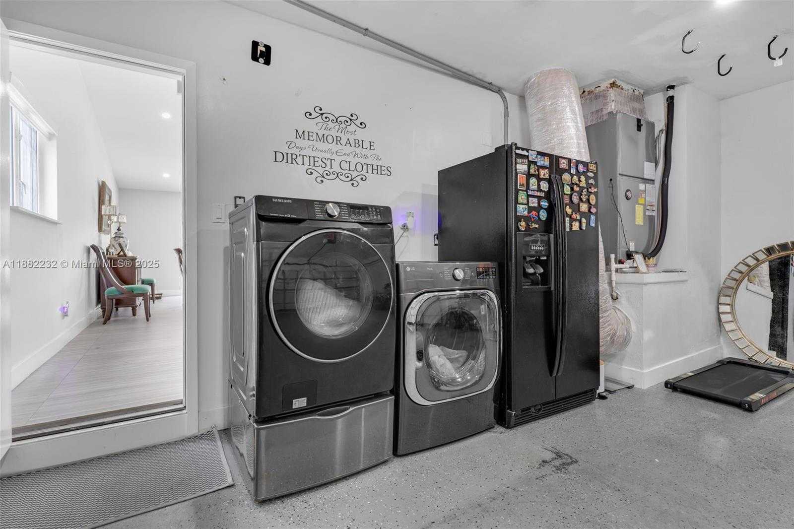 Small Image of 13925 SOUTH WEST 107TH TER, Miami Number 35