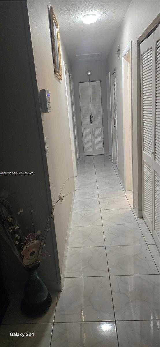 Small Image of Miami Gardens Number 5
