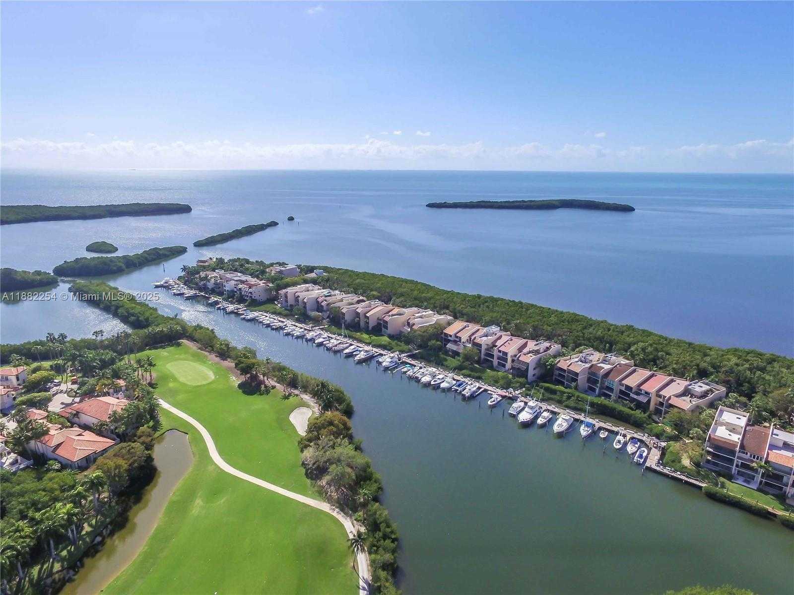 Small Image of 5863 PARADISE POINT DR, Palmetto Bay Number 16