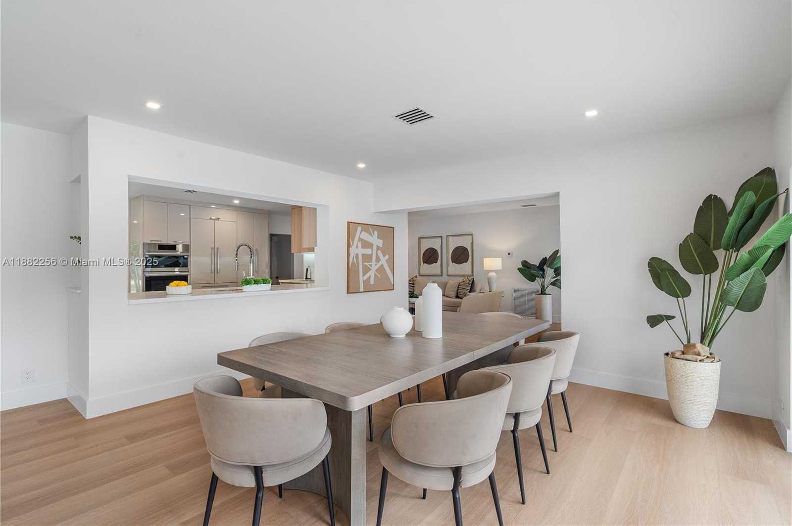 Small Image of 3341 NORTH EAST 38TH ST, Fort Lauderdale Number 13