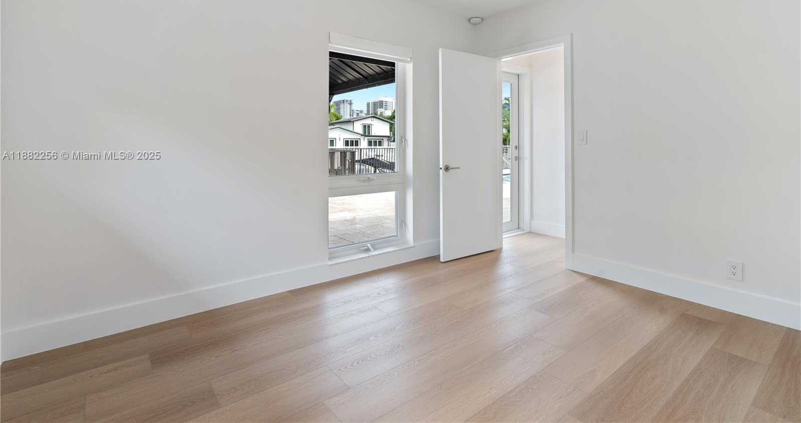 Small Image of 3341 NORTH EAST 38TH ST, Fort Lauderdale Number 29