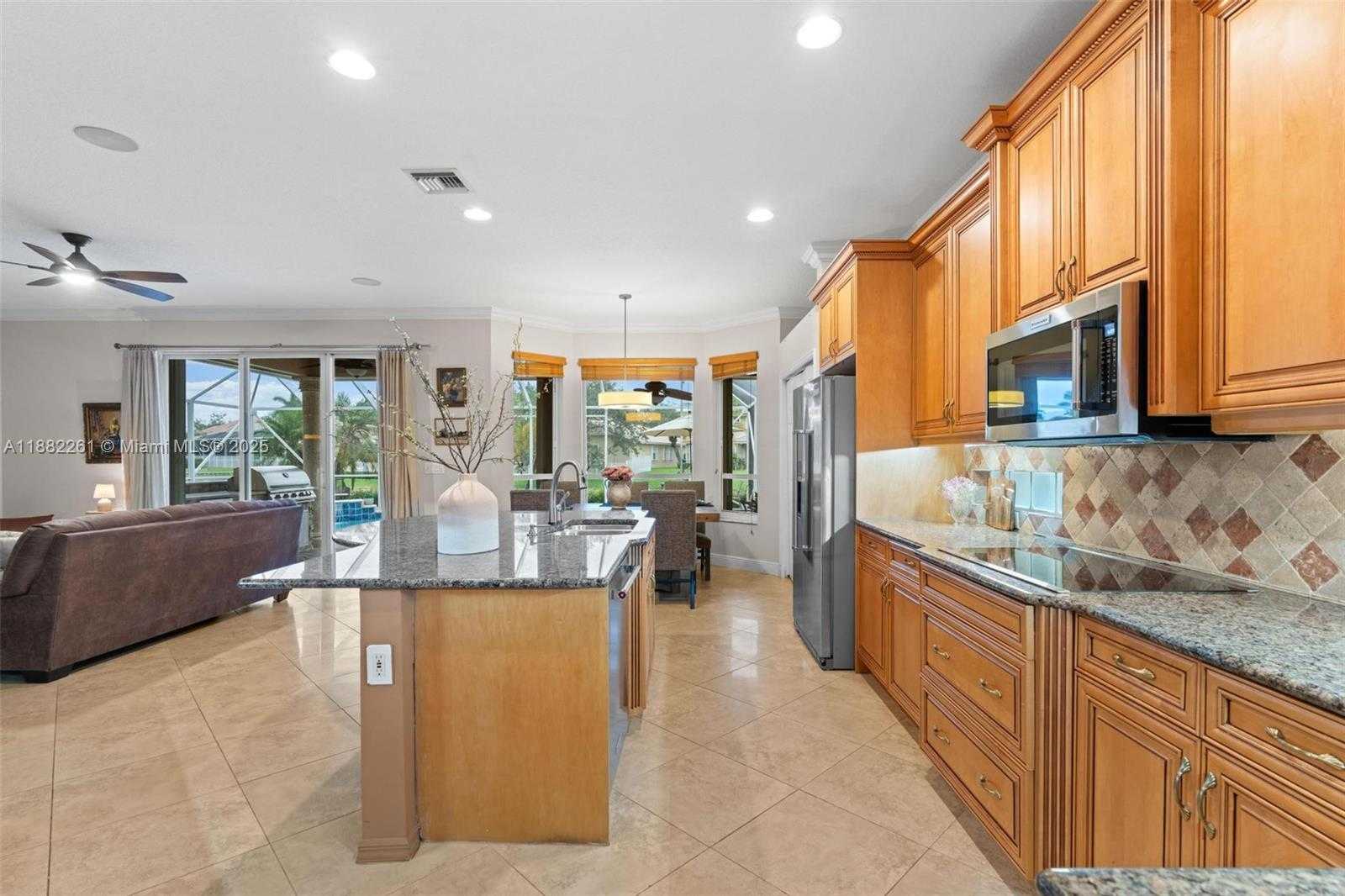 Small Image of 5920 NORTH WEST 54TH CIR, Coral Springs Number 25