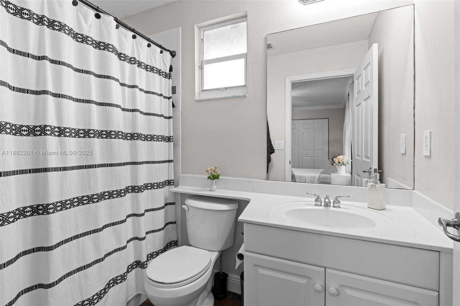 Small Image of 5920 NORTH WEST 54TH CIR, Coral Springs Number 40