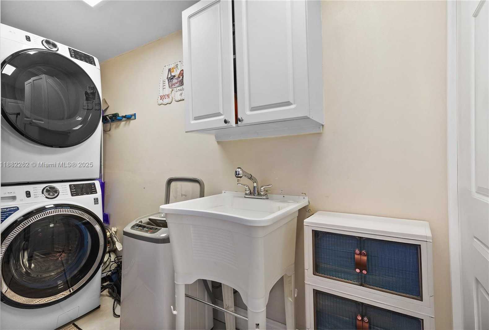 Small Image of 19020 NORTH WEST 54TH AVE, Miami Gardens Number 24