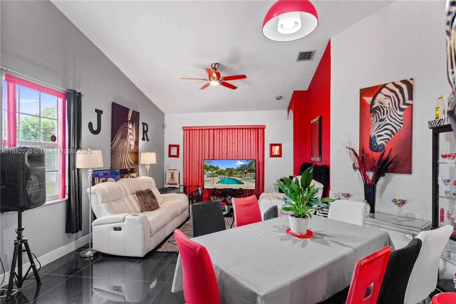 Small Image of 3143 ENCLAVE WAY, Lauderhill Number 13