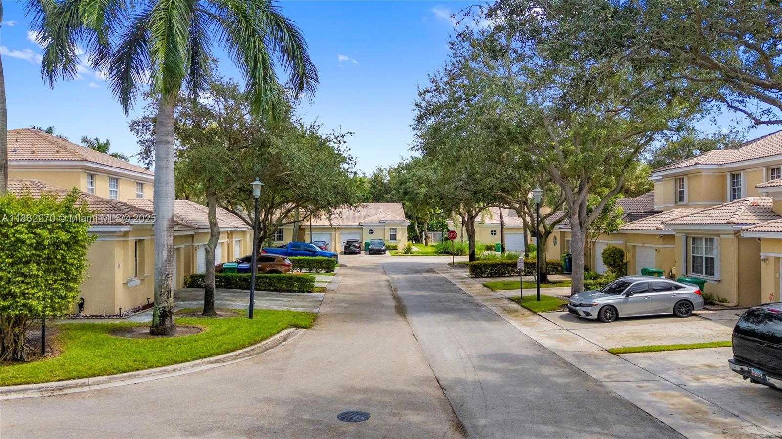 Small Image of 3143 ENCLAVE WAY, Lauderhill Number 30